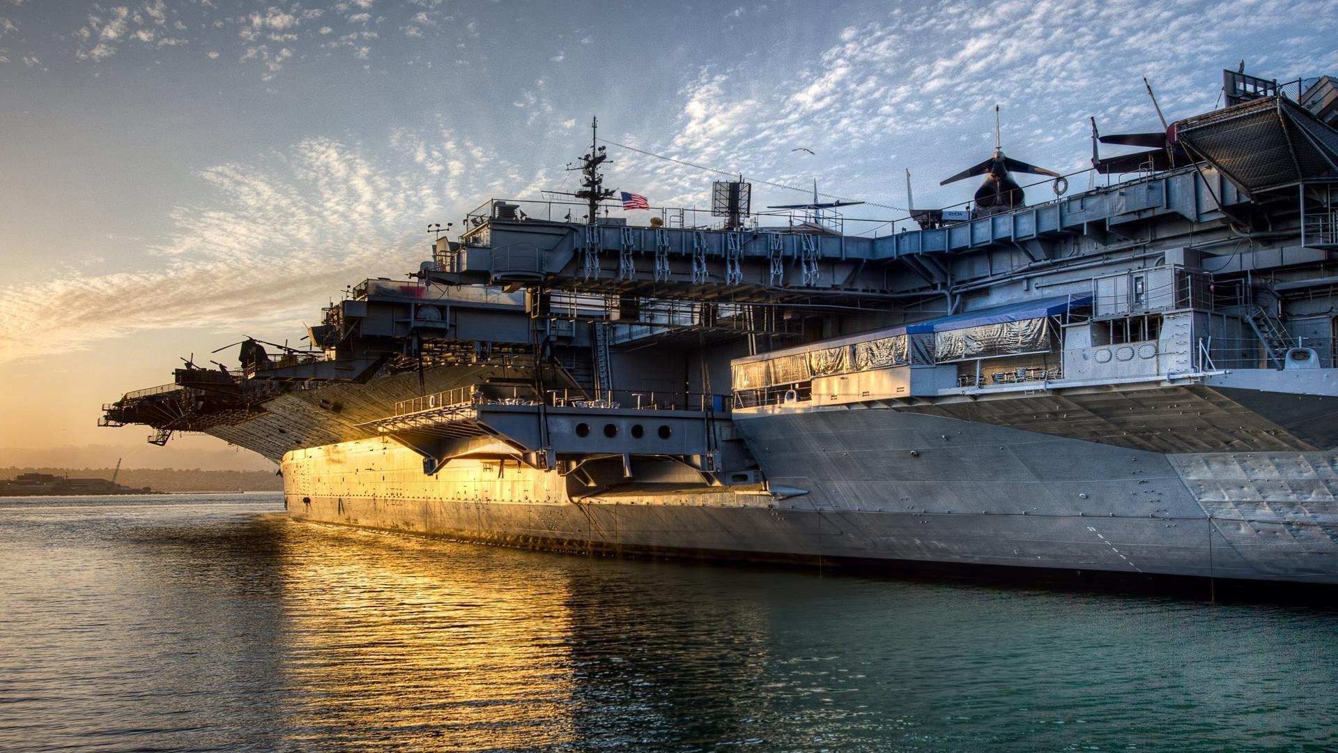 中国足球产业链多元发展,经济效益显著,足球产业发展分析