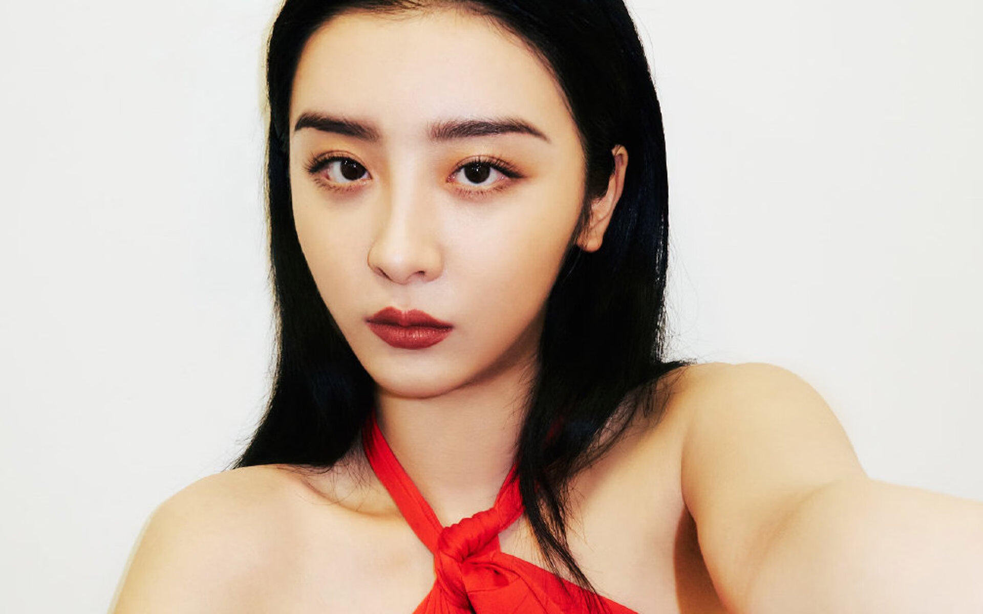 爱游戏-恩多比·恩乔：精准脚法让南非队在关键比赛中获得领先优势，恩多拉是什么意思