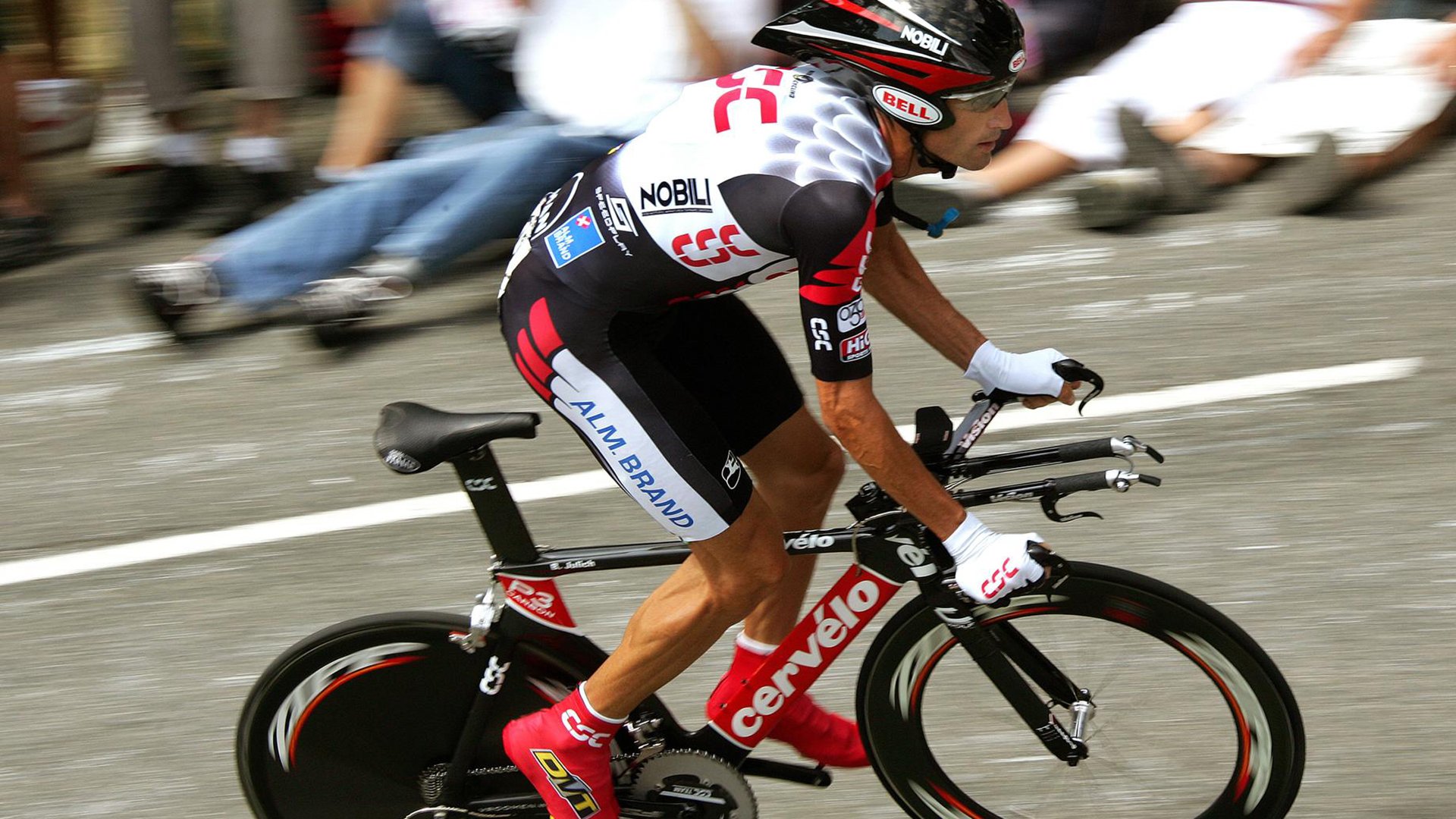 AIYOUXI.COM-体育赛事社会影响力提升，体育赛事带来的社会效益